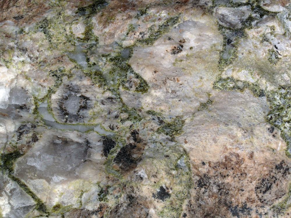 Goldmanite